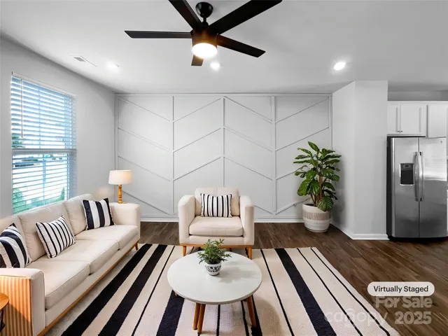 $316,000 | 10632 Overlook Mountain Drive, Charlotte, NC 28216