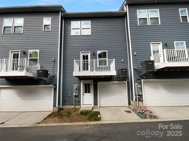 $316,000 | 10632 Overlook Mountain Drive, Charlotte, NC 28216