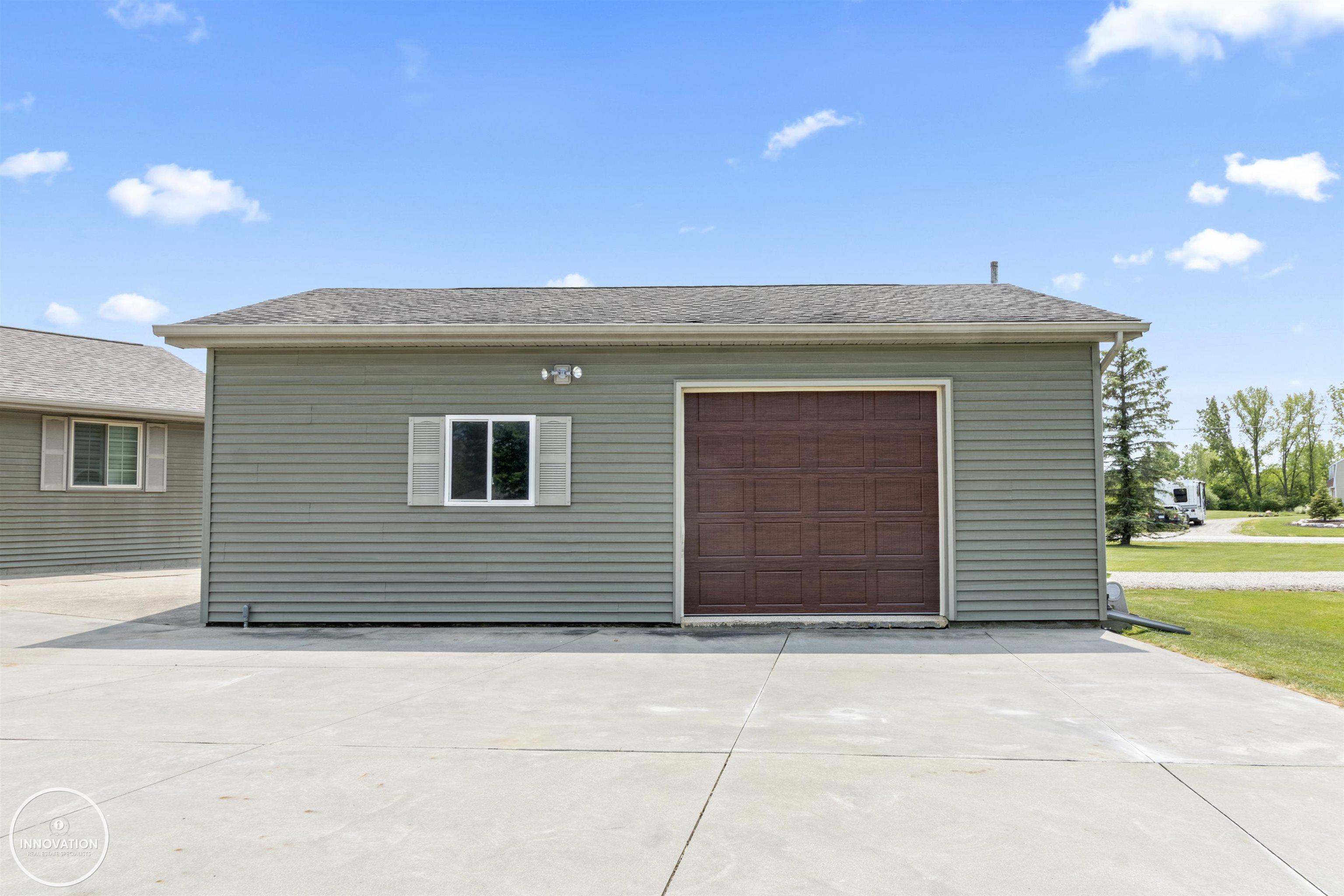 7360 Frith Road St. Clair, MI 48079 - Photo 18 of 58
