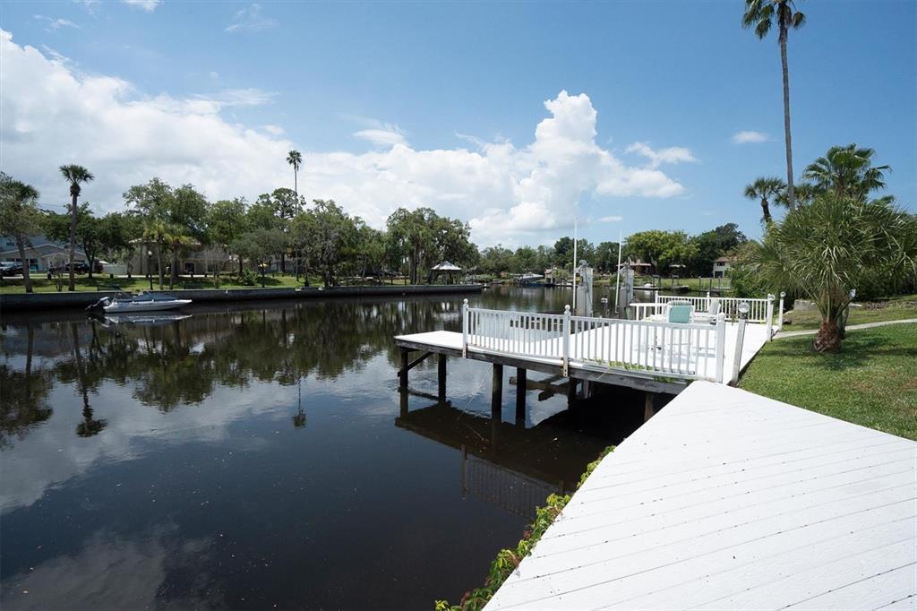 5617 Palmetto Road New Port Richey, FL 34652 - Photo 38 of 48