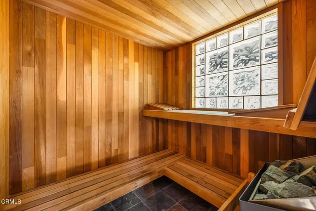 $1,550,000 | 10980 North Ventura Avenue, Oak View, CA 93022