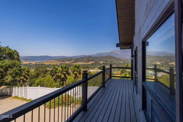 $1,550,000 | 10980 North Ventura Avenue, Oak View, CA 93022