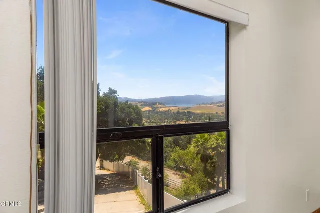 $1,550,000 | 10980 North Ventura Avenue, Oak View, CA 93022