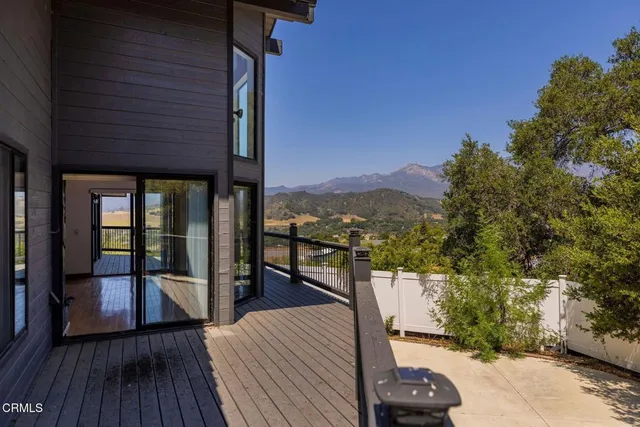 $1,550,000 | 10980 North Ventura Avenue, Oak View, CA 93022