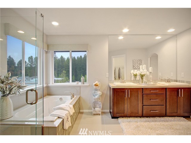 18569 115th Place Southeast Renton, WA 98055 - Photo 17 of 22