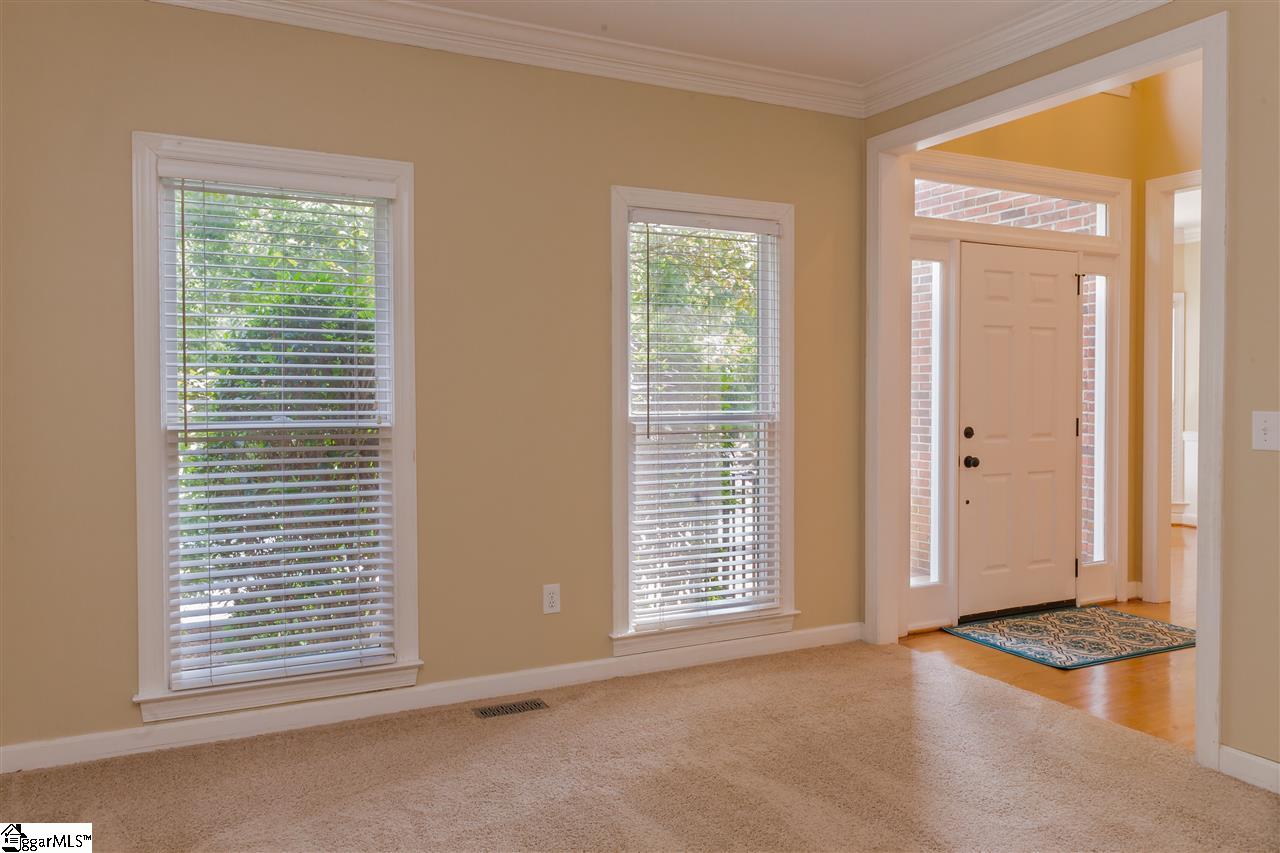 213 Quail Ridge Drive Simpsonville, SC 29680 - Photo 4 of 33 Gallery Image 4