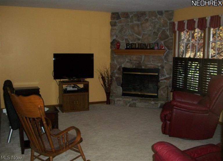 6430 Love Warner Road Cortland, OH 44410 - Photo 3 of 8