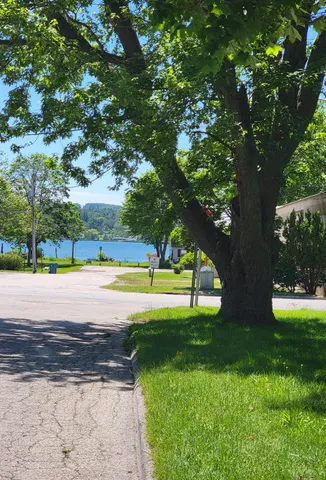 $172,500 | 4914 Main Street, Onekama, MI 49675