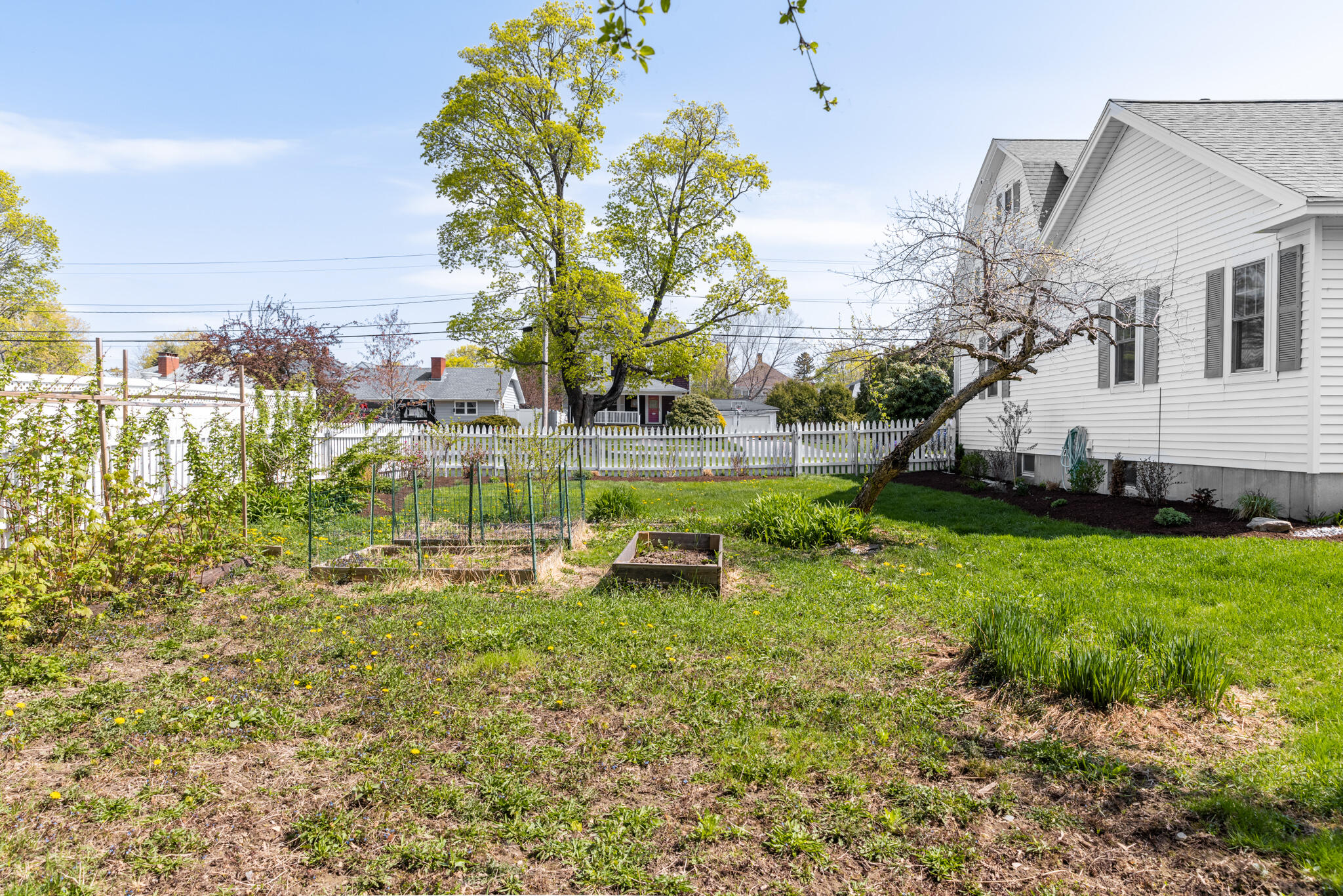 117 Norway Road Bangor, ME 04401 - Photo 37 of 41 Fairmount-32