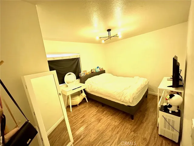 $3,400 | 1006 Acacia Street, Corona, CA 92879