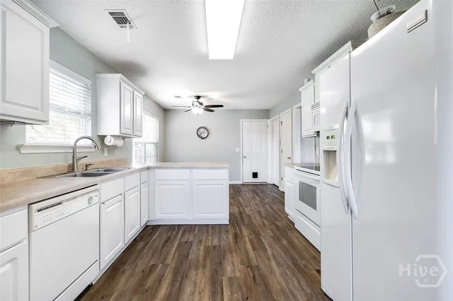 $345,000 | 507 Cobblestone Circle, Bloomingdale, GA 31302