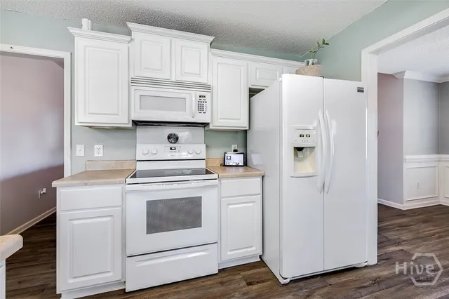 $345,000 | 507 Cobblestone Circle, Bloomingdale, GA 31302