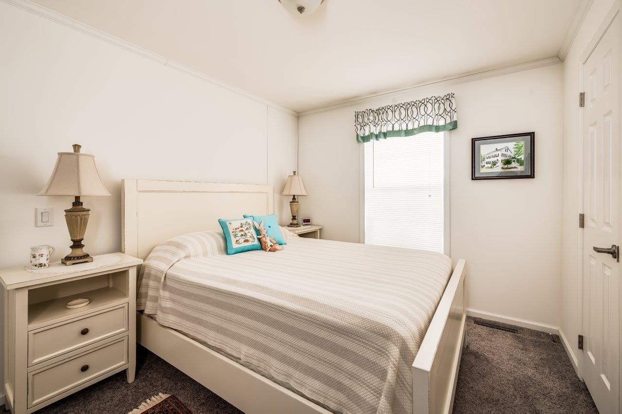 17 Ashleigh Lane Rochester, NH 03867 - Photo 24 of 31