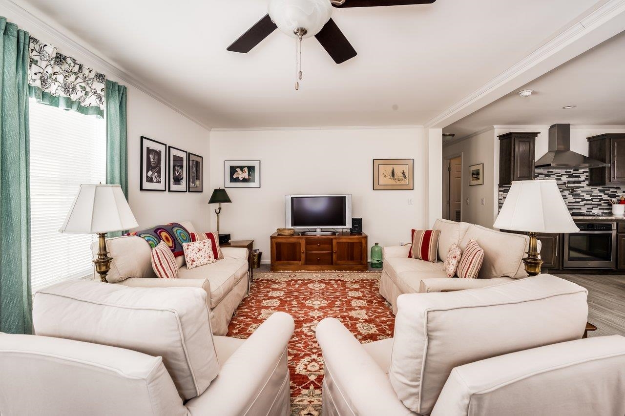 17 Ashleigh Lane Rochester, NH 03867 - Photo 4 of 31