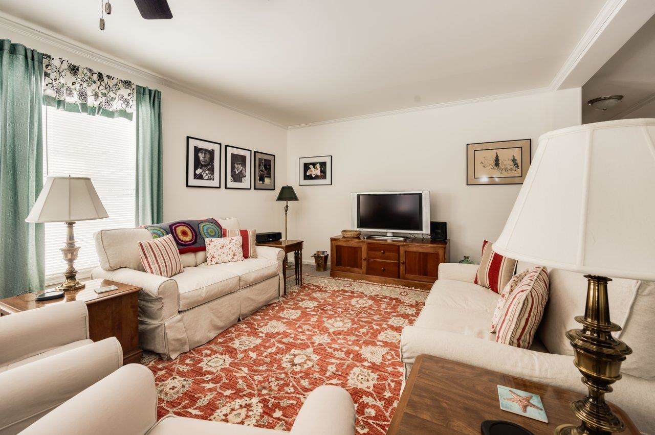 17 Ashleigh Lane Rochester, NH 03867 - Photo 7 of 31