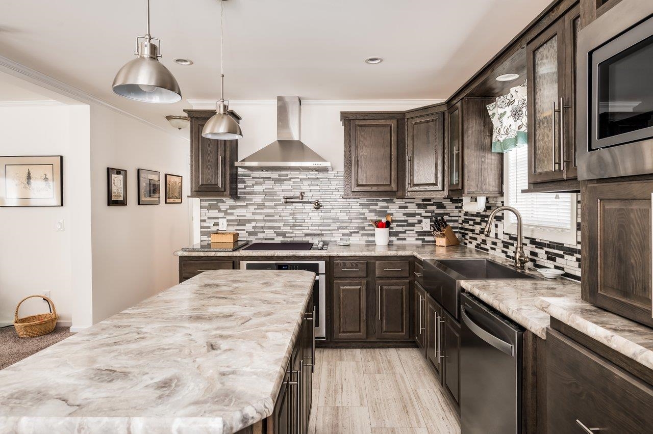 17 Ashleigh Lane Rochester, NH 03867 - Photo 9 of 31