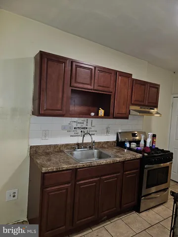 $130,000 | 3050 North Sydenham Street, Philadelphia, PA 19132