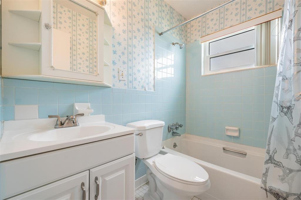 5341 Embassy Avenue New Port Richey, FL 34652 - Photo 12 of 27 Gallery Image 12