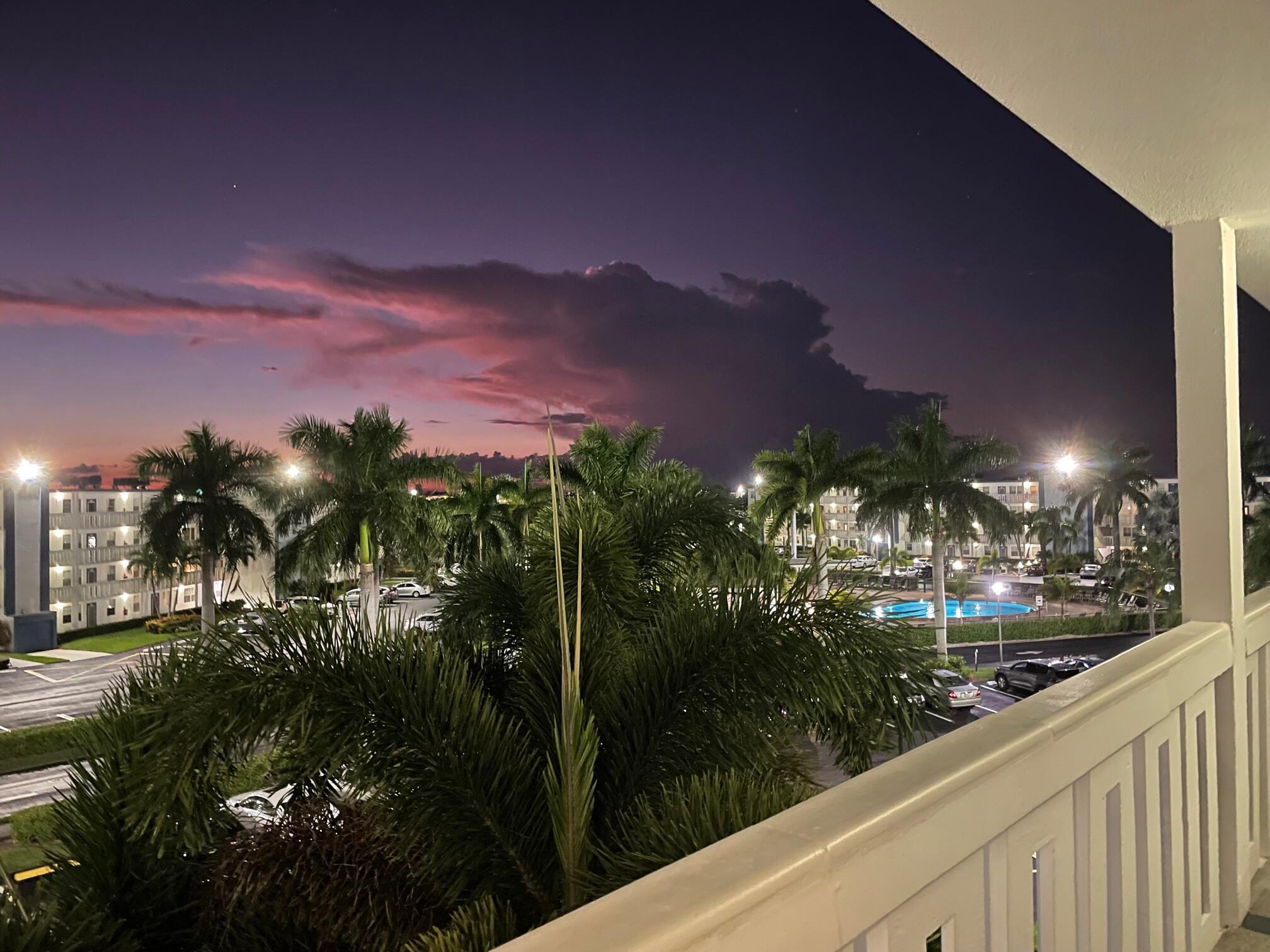 4022 Exeter, Unit B Boca Raton, FL 33434 - Photo 38 of 44 IMG_2045