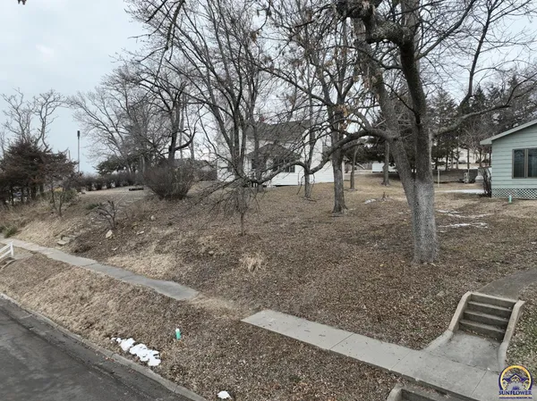 $89,900 | 407 Alma Street, St. Marys, KS 66536