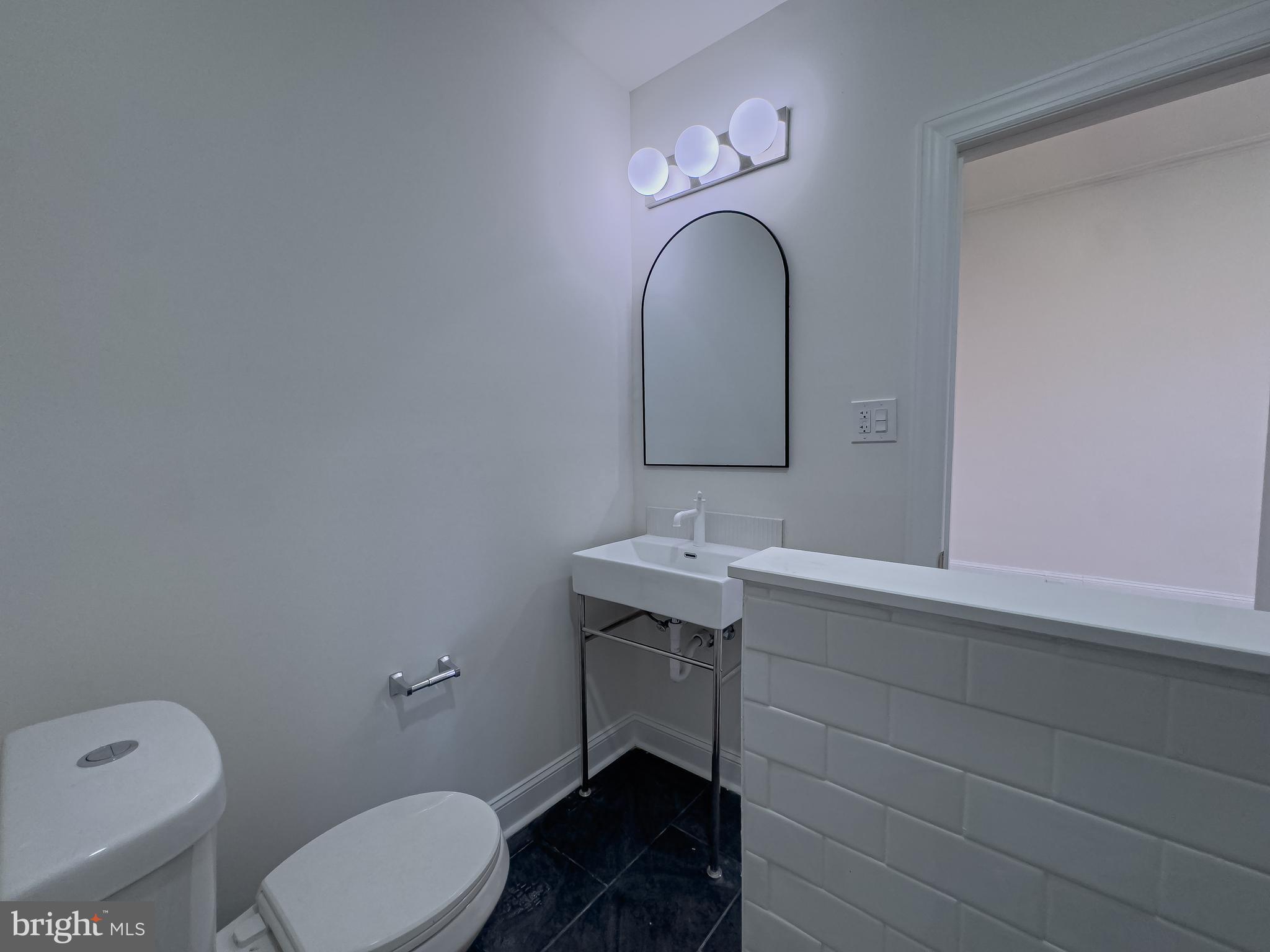 2039 Green Street, Unit 2F Philadelphia, PA 19130 - Photo 14 of 27