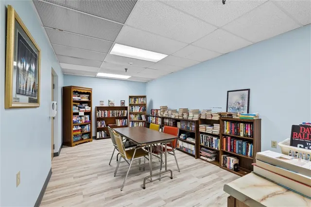 a view of a back yard of the house