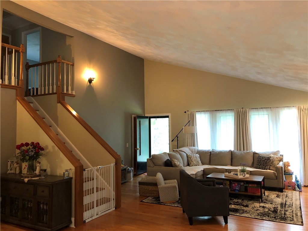 77 Winchester Drive Glocester, RI 02857 - Photo 18 of 50