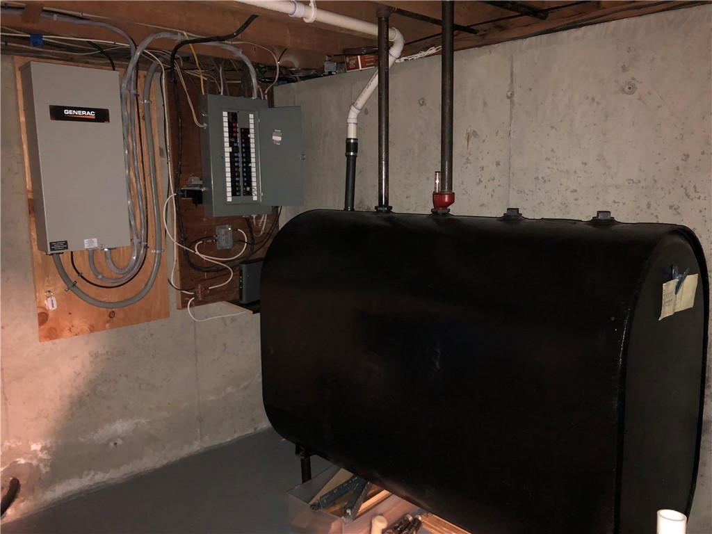 77 Winchester Drive Glocester, RI 02857 - Photo 38 of 50