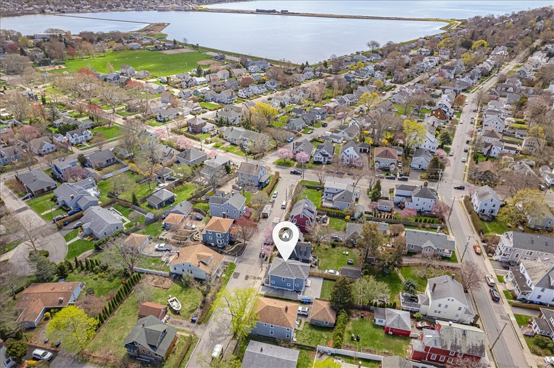 9 Whitwell Place Newport, RI 02840 - Photo 38 of 42