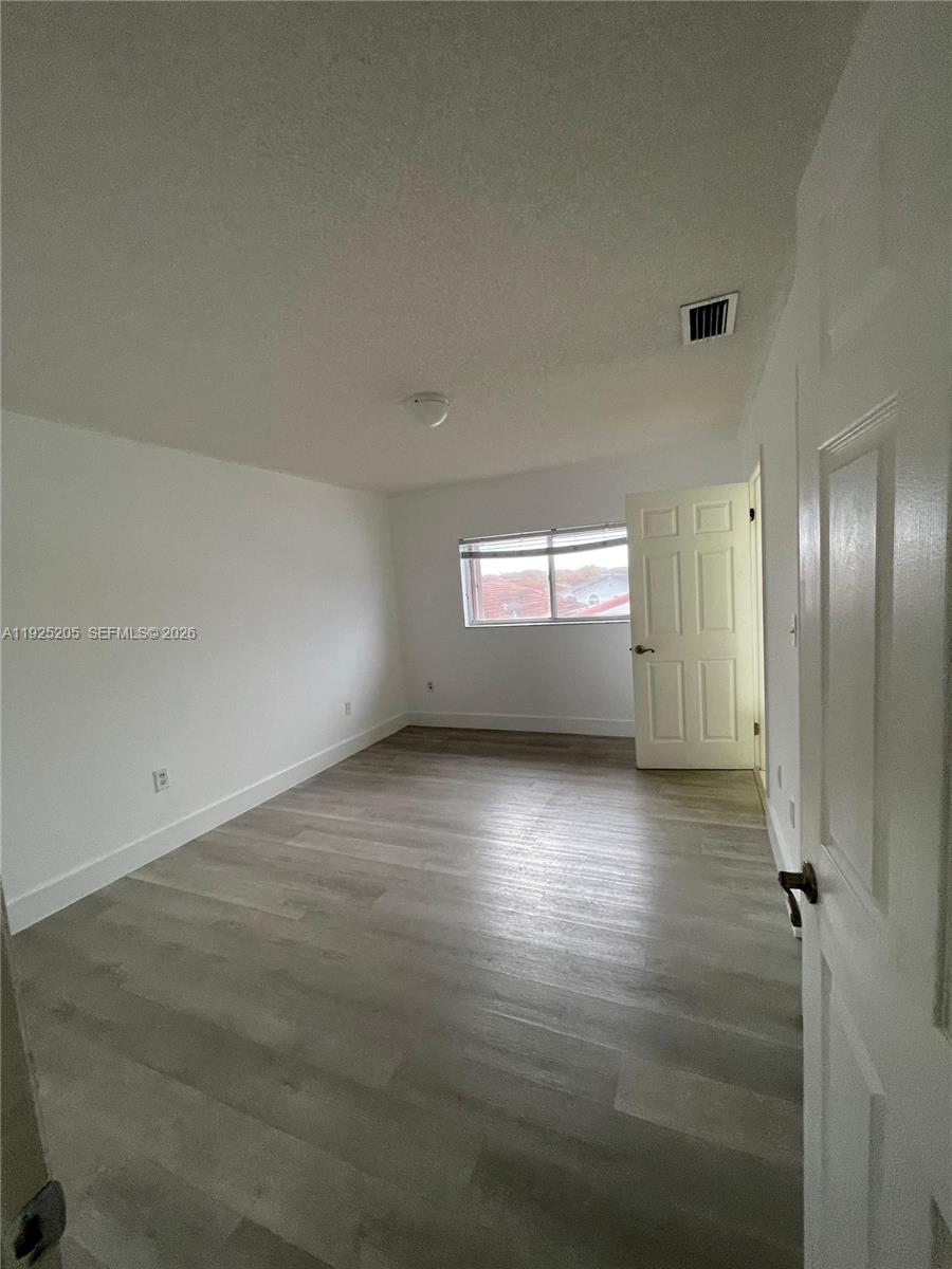 3375 West 76th Street, Unit 211 Hialeah, FL 33018 - Photo 6 of 21