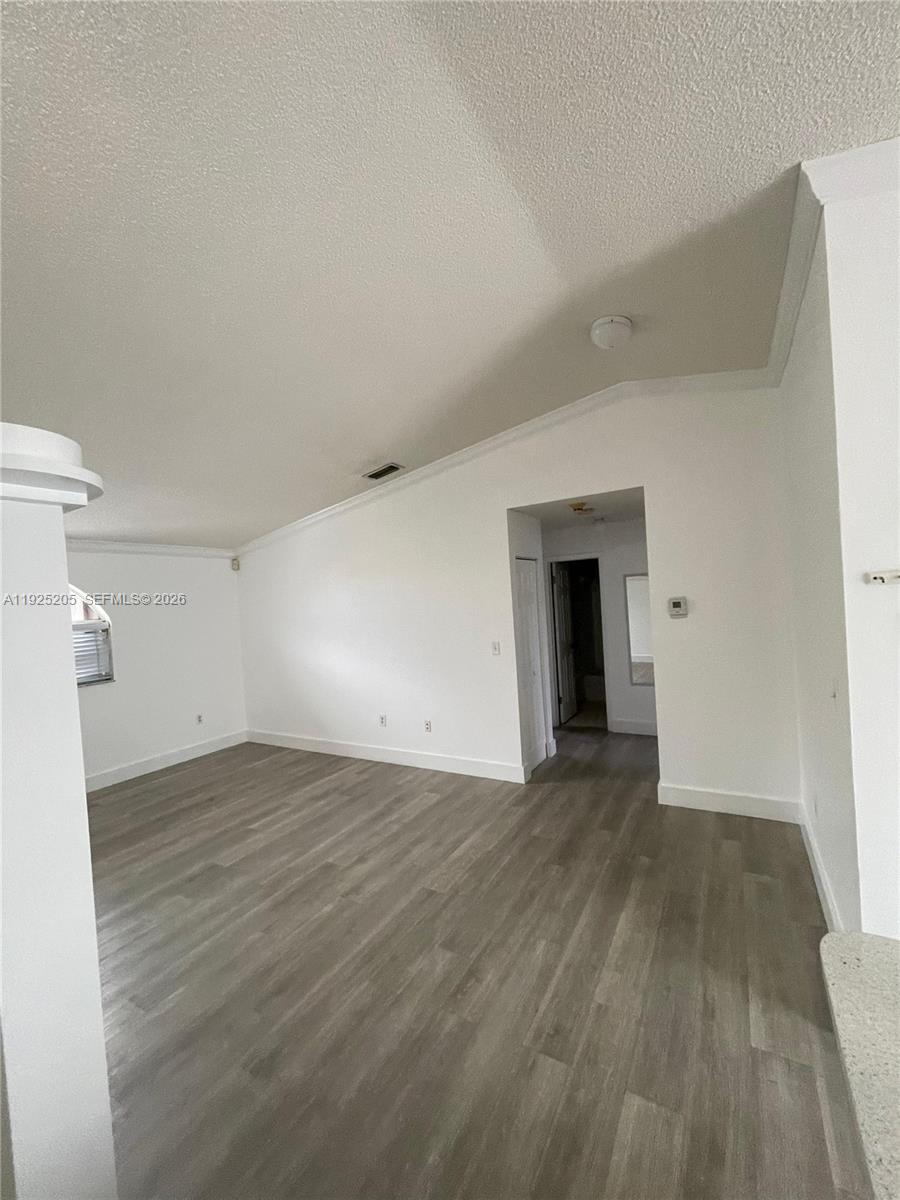 3375 West 76th Street, Unit 211 Hialeah, FL 33018 - Photo 10 of 21