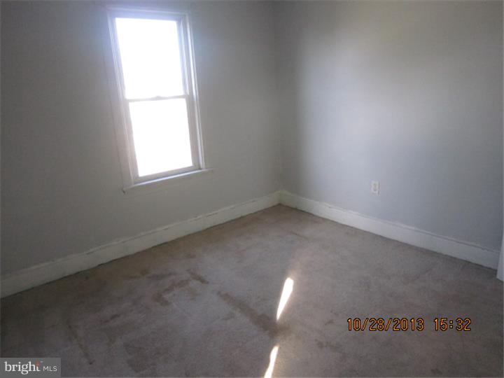 17 Spring Garden Street Riverside, NJ 08075 - Photo 14 of 16