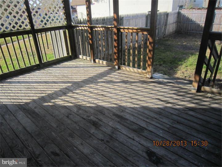 17 Spring Garden Street Riverside, NJ 08075 - Photo 5 of 16