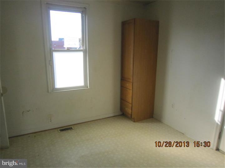 17 Spring Garden Street Riverside, NJ 08075 - Photo 7 of 16
