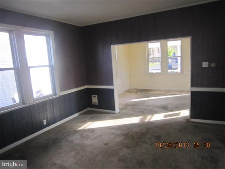 17 Spring Garden Street Riverside, NJ 08075 - Photo 8 of 16