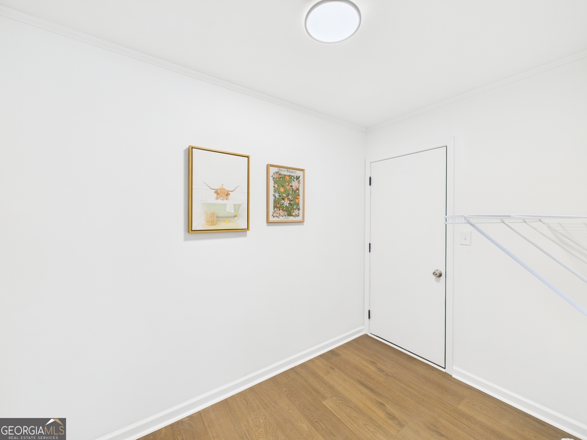 2489 Locksley Drive Macon, GA 31206 - Photo 33 of 42 a view of a room with wooden floor