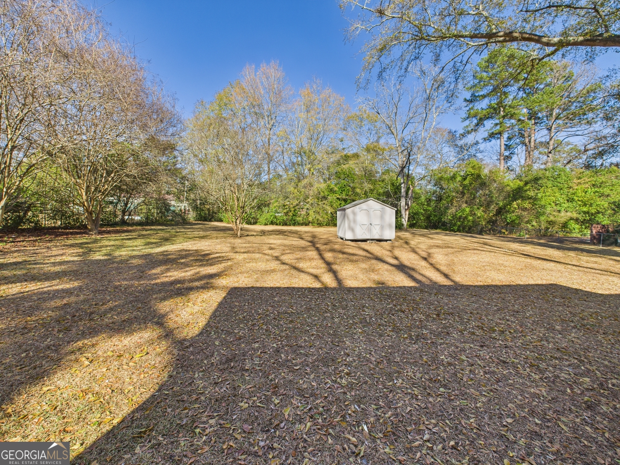 2489 Locksley Drive Macon, GA 31206 - Photo 36 of 42 a view of a basketball court