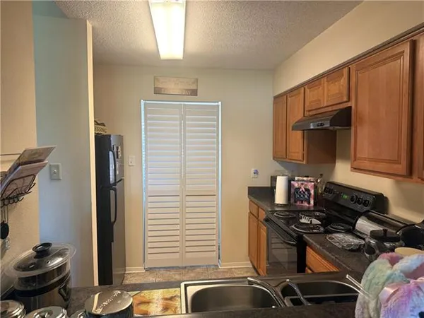 $112,000 | 3328 Timberlane Way Drive, Unit 107, Harvey, LA 70058