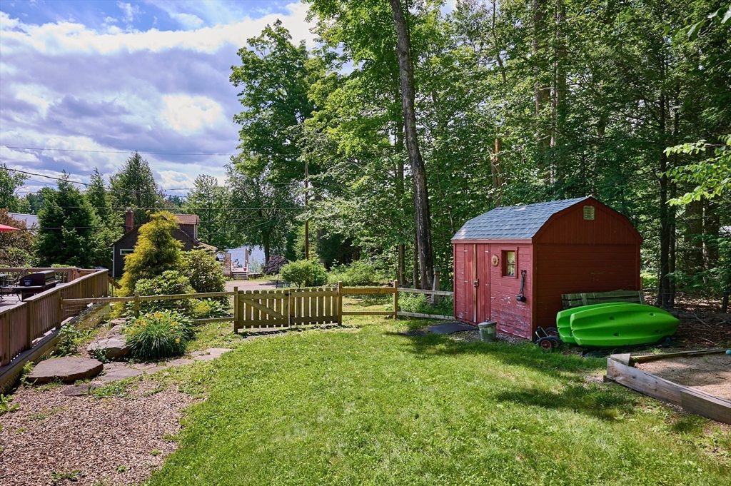 44 Aberdeen Road Goshen, MA 01096 - Photo 15 of 34