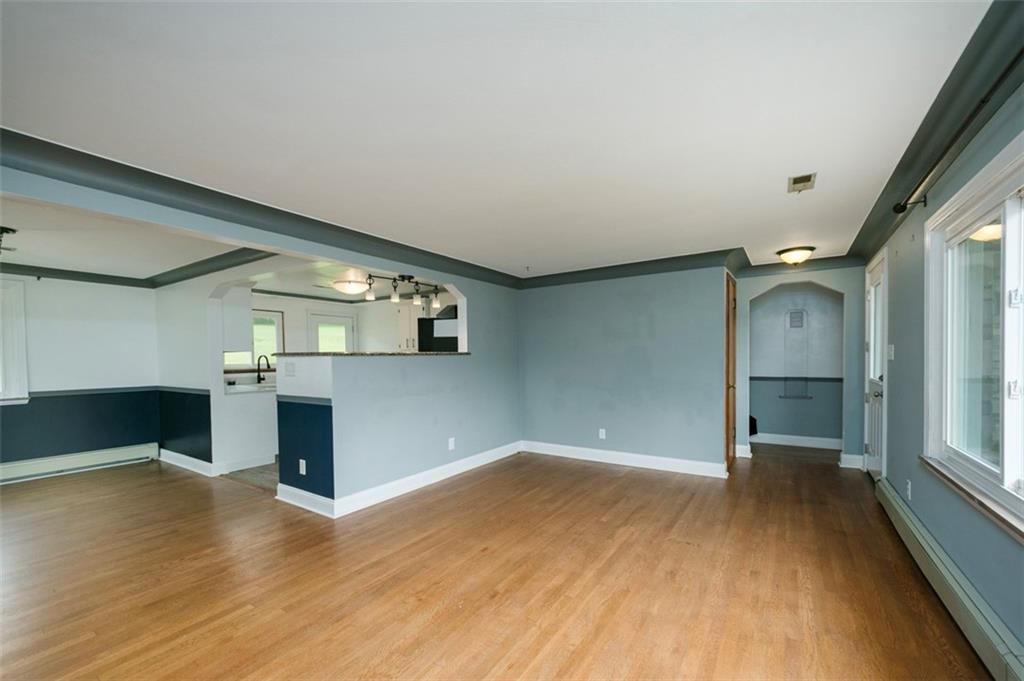 127 Beech Road Pittsburgh, PA 15239 - Photo 9 of 30