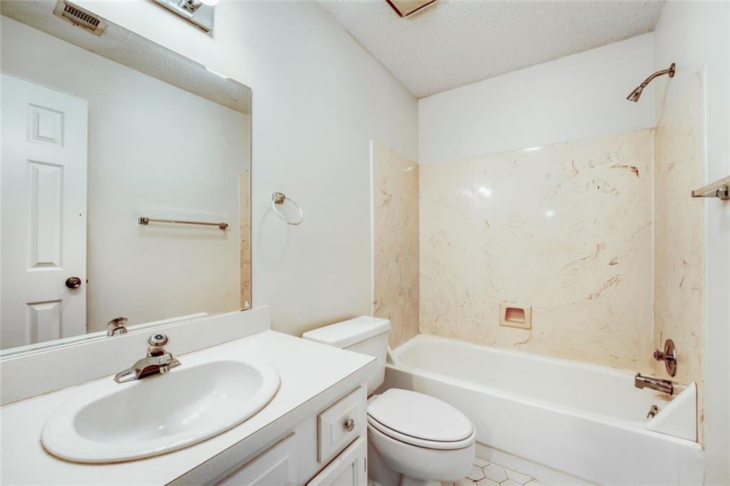 1750 Clairmont Road, Unit 4 Decatur, GA 30033 - Photo 17 of 53