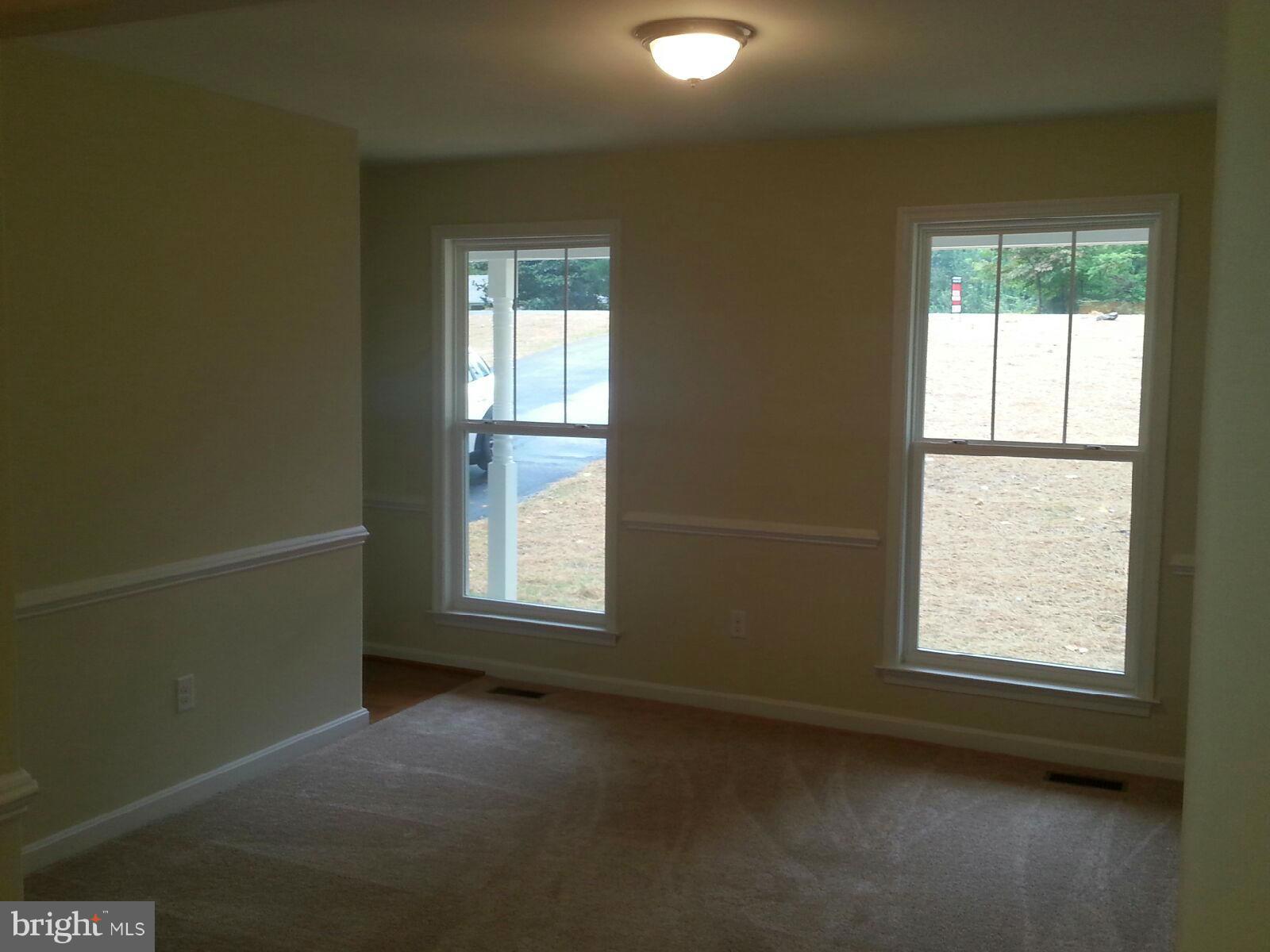 168 Doc Stone Road Stafford, VA 22556 - Photo 5 of 23 Living Room