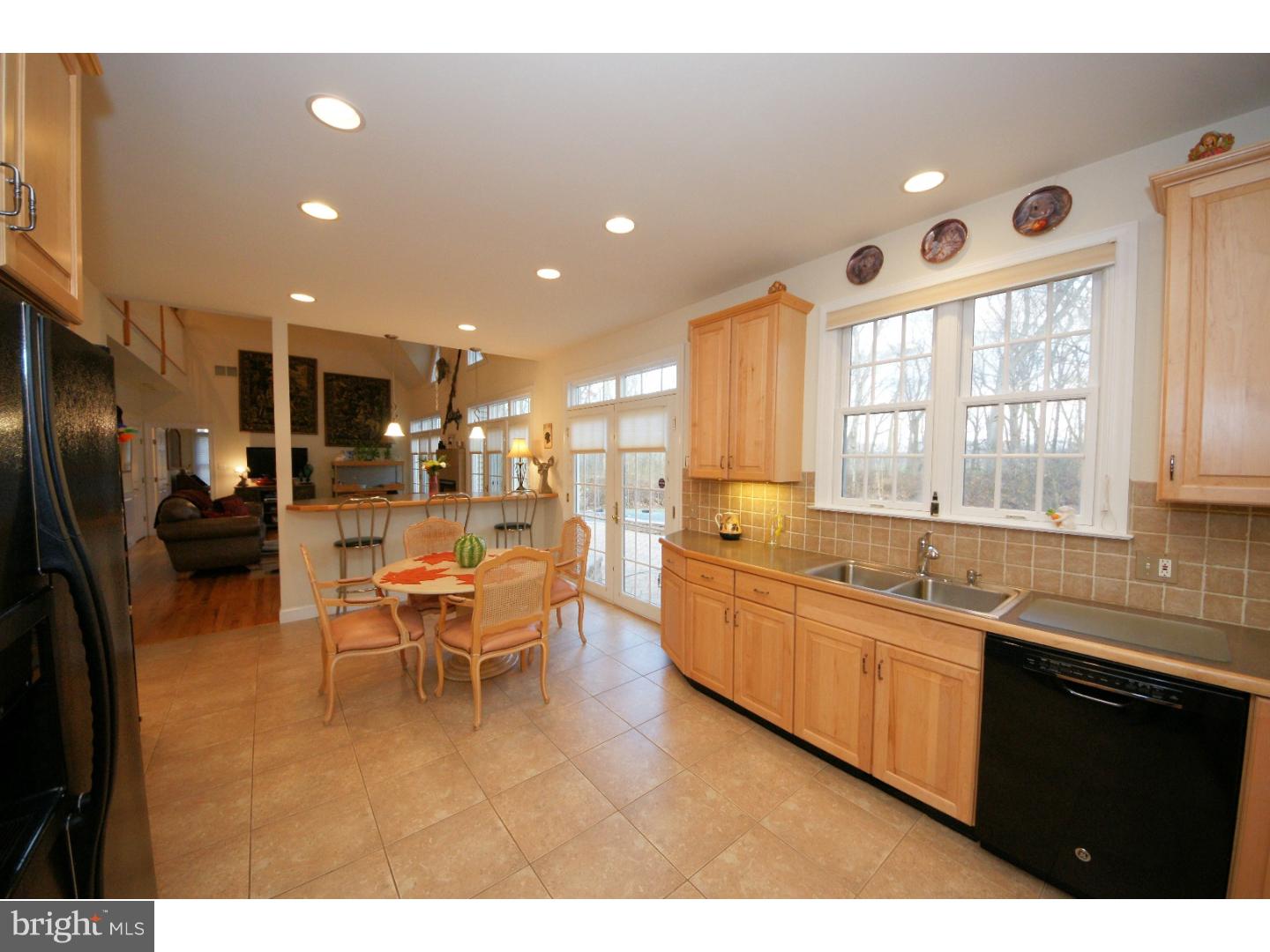 47 Walters Road Robbinsville, NJ 08691 - Photo 15 of 24 Kitchen