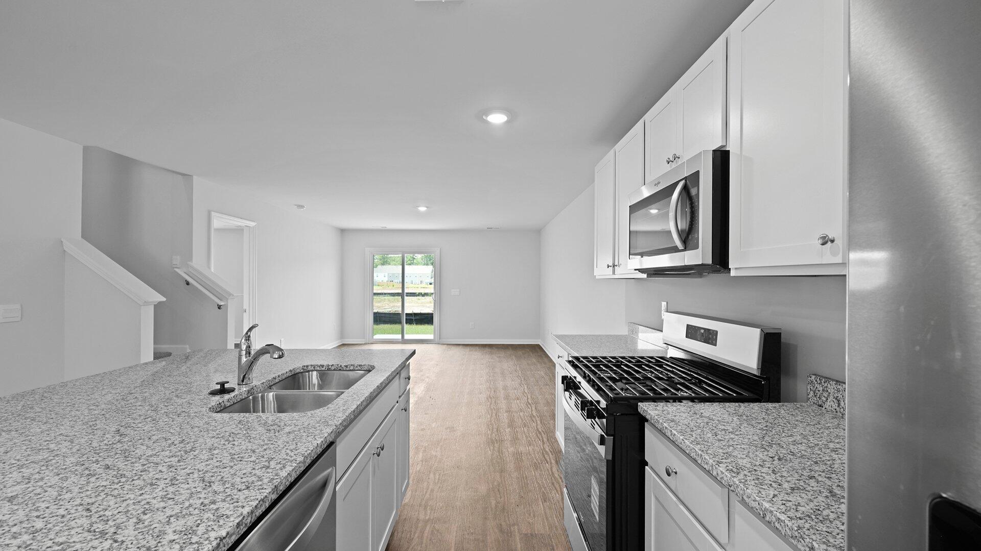 920 Long Blf Road Summerville, SC 29486 - Photo 19 of 33 25_550a9845