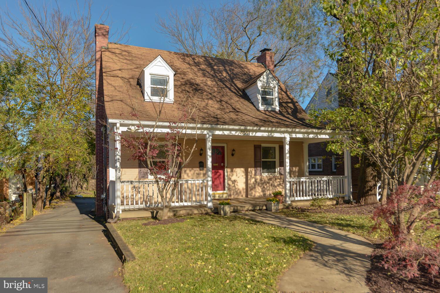 8511 Cedar Street Silver Spring, MD 20910 - Photo 2 of 54 Gallery Image 2