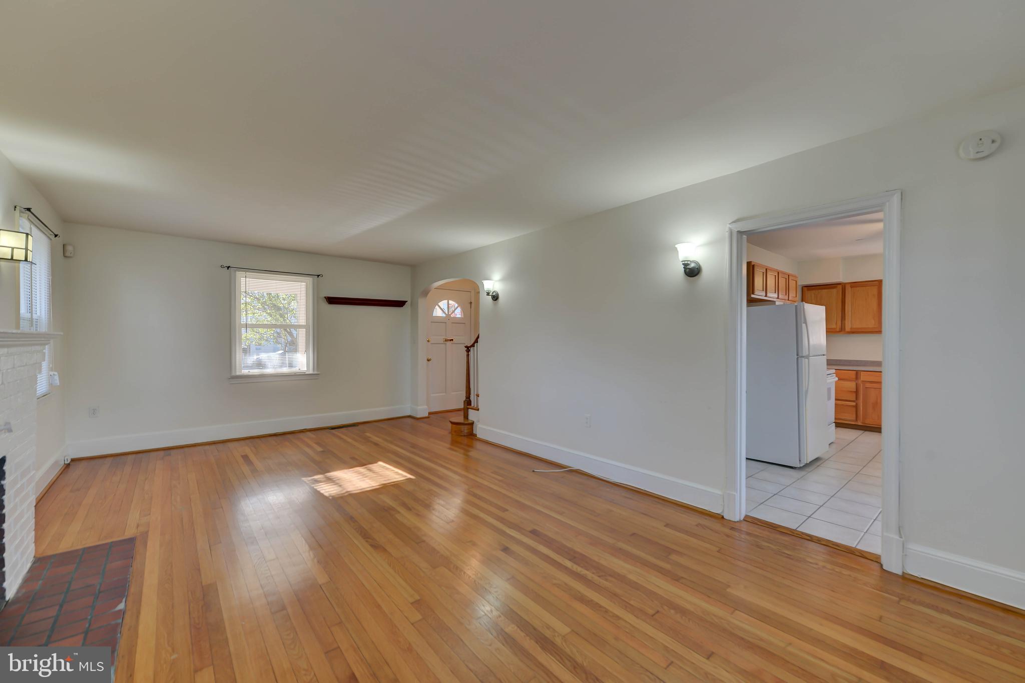 8511 Cedar Street Silver Spring, MD 20910 - Photo 11 of 54 Gallery Image 11