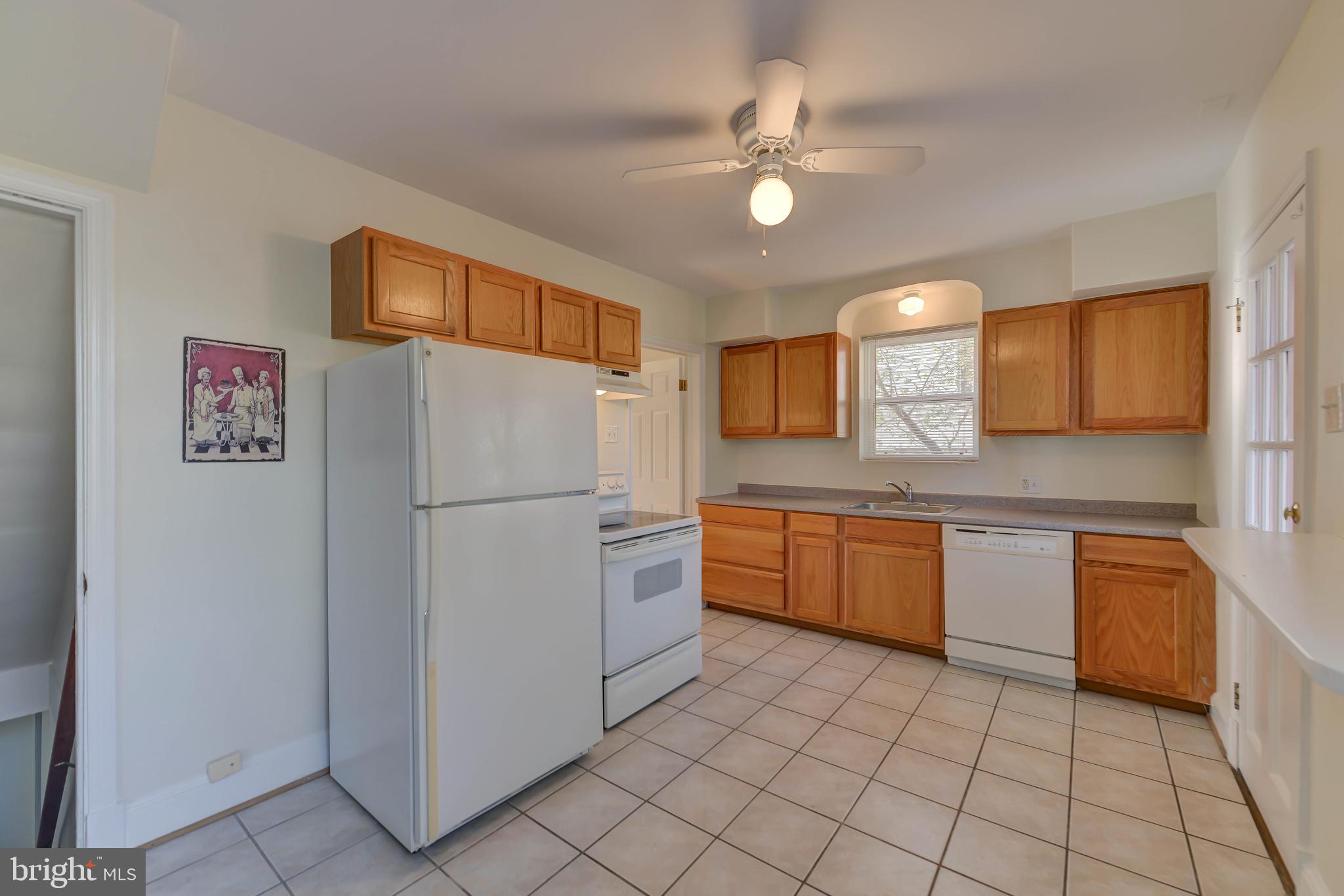 8511 Cedar Street Silver Spring, MD 20910 - Photo 13 of 54 Gallery Image 13