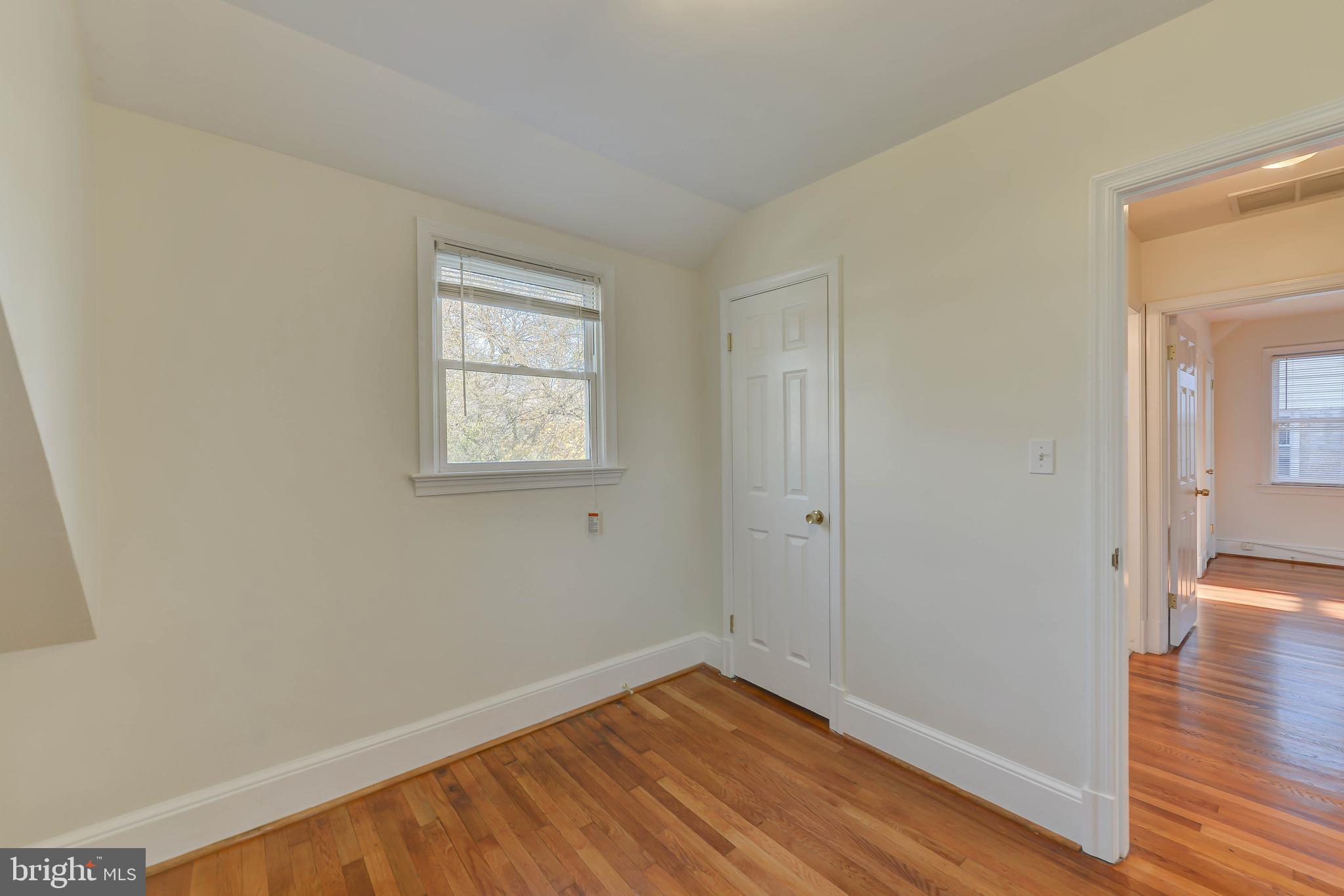 8511 Cedar Street Silver Spring, MD 20910 - Photo 30 of 54 Gallery Image 30