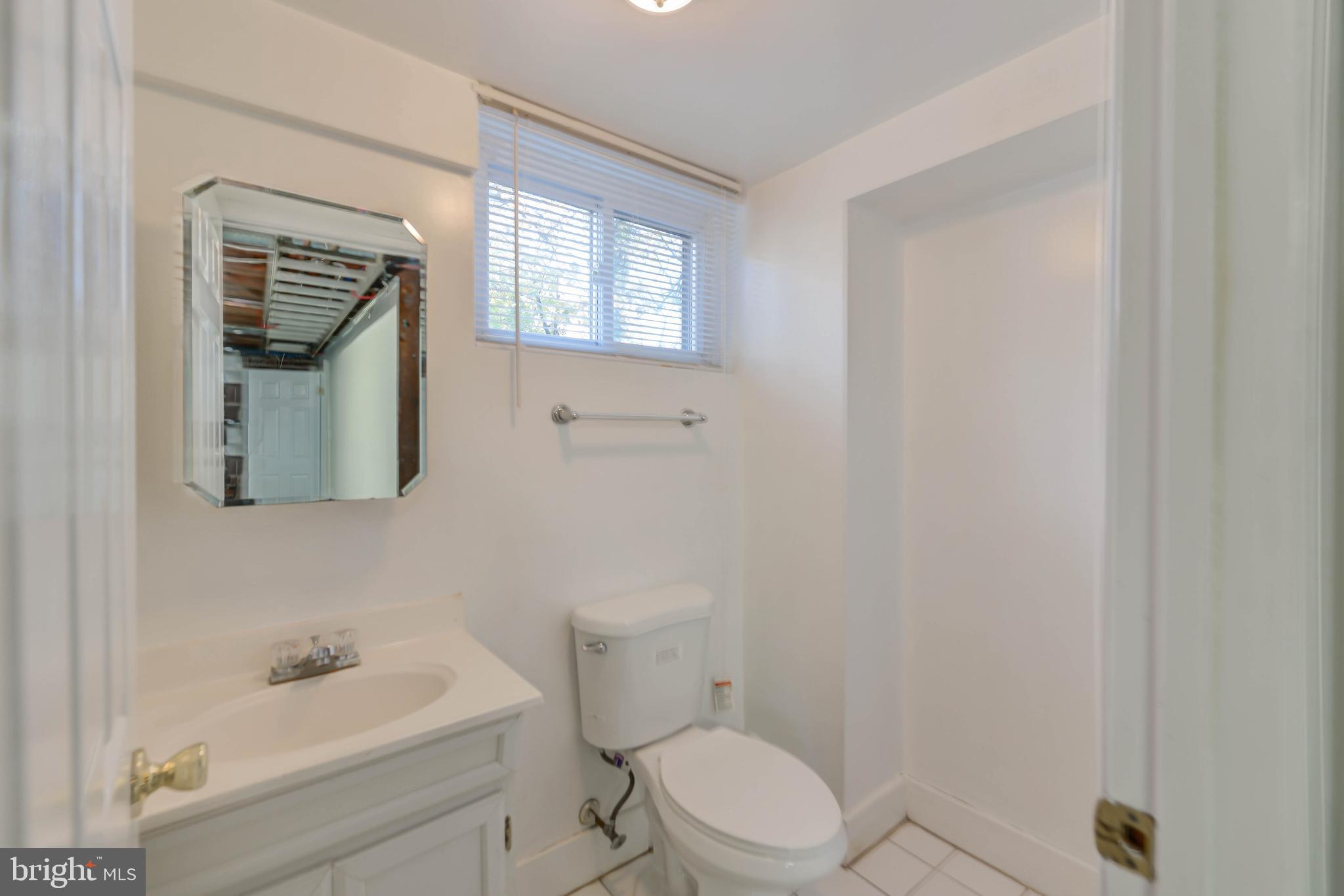 8511 Cedar Street Silver Spring, MD 20910 - Photo 34 of 54 Gallery Image 34
