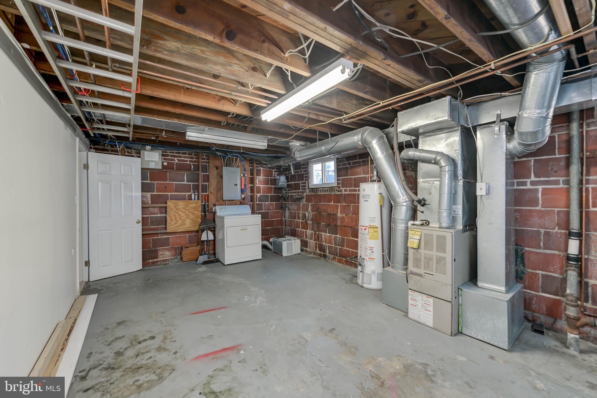 8511 Cedar Street Silver Spring, MD 20910 - Photo 36 of 54 Gallery Image 36